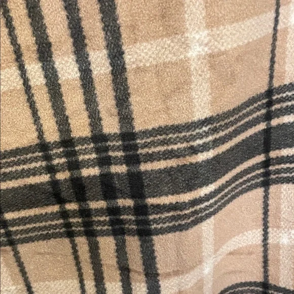 Martha Stewart Collection Black & Tan Cape - Picture 6 of 8